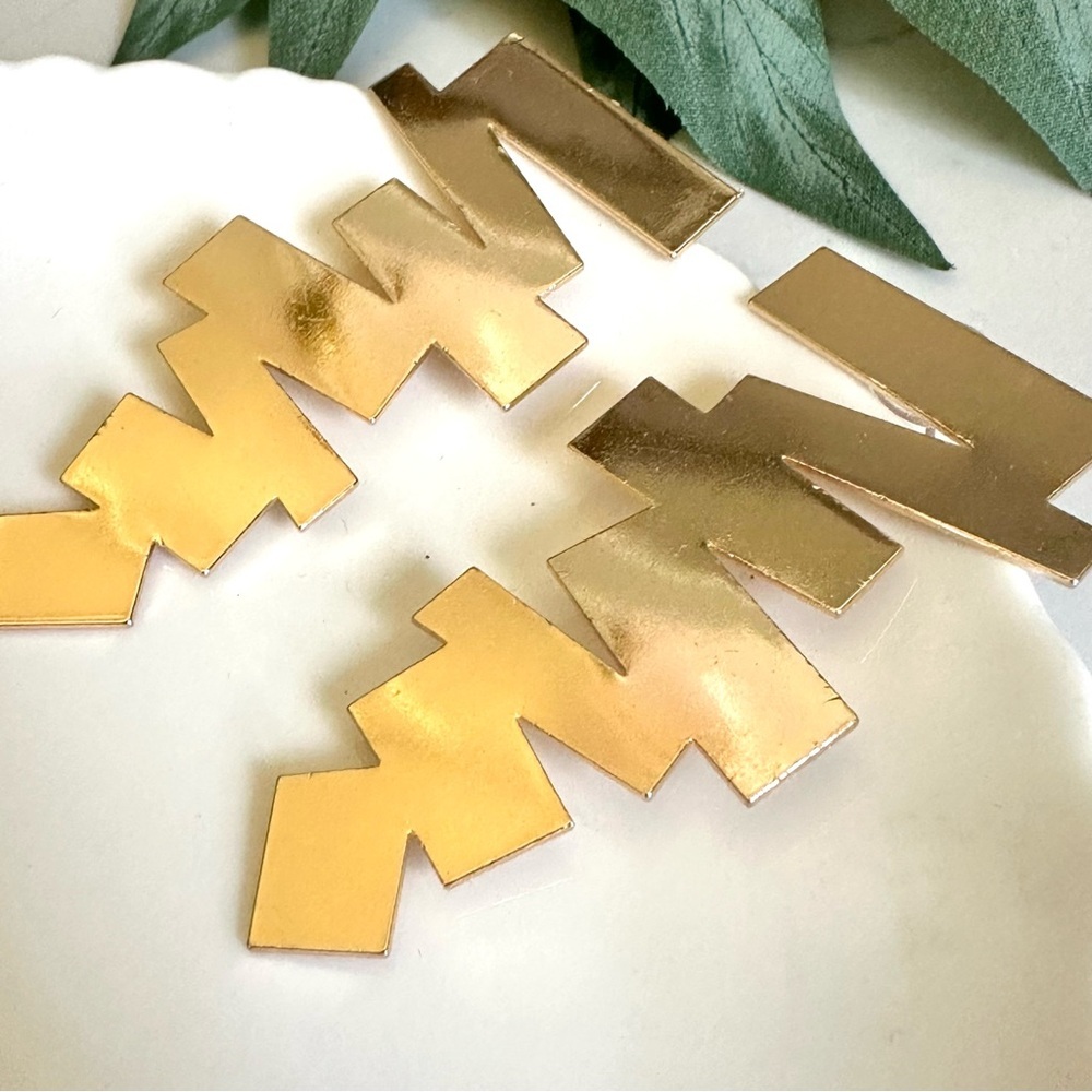 2/$30🌵 Gold Mirror Zig Zag Earrings Statement Tribal Geometric Aztec Gift NEW - Picture 6 of 8
